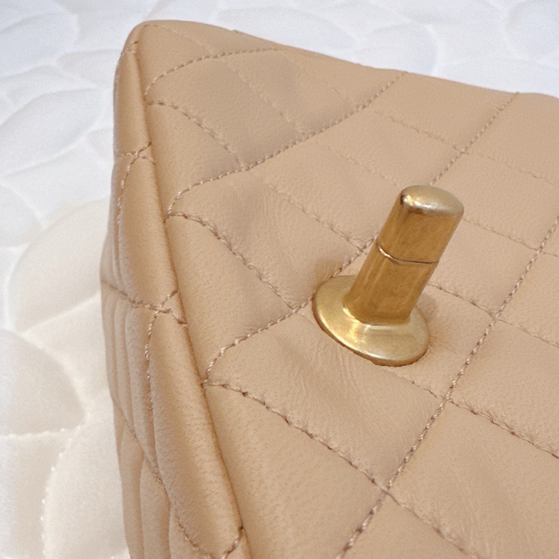 近全新｜勿議價🇫🇷Chanel方胖金球奶茶色 晶片 小羊皮 17公分-9