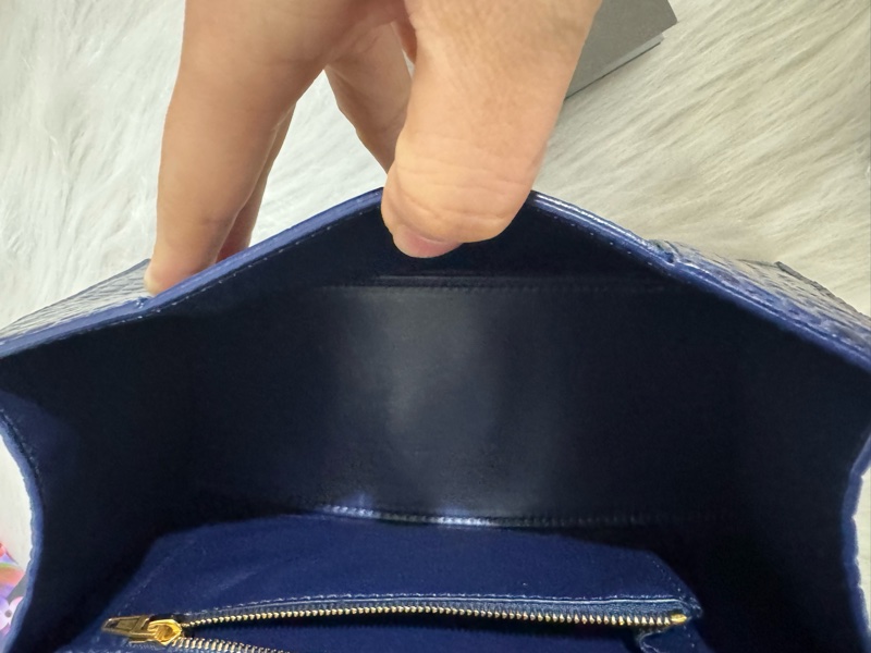 Balenciaga S小號 鱷魚壓紋沙漏包-6