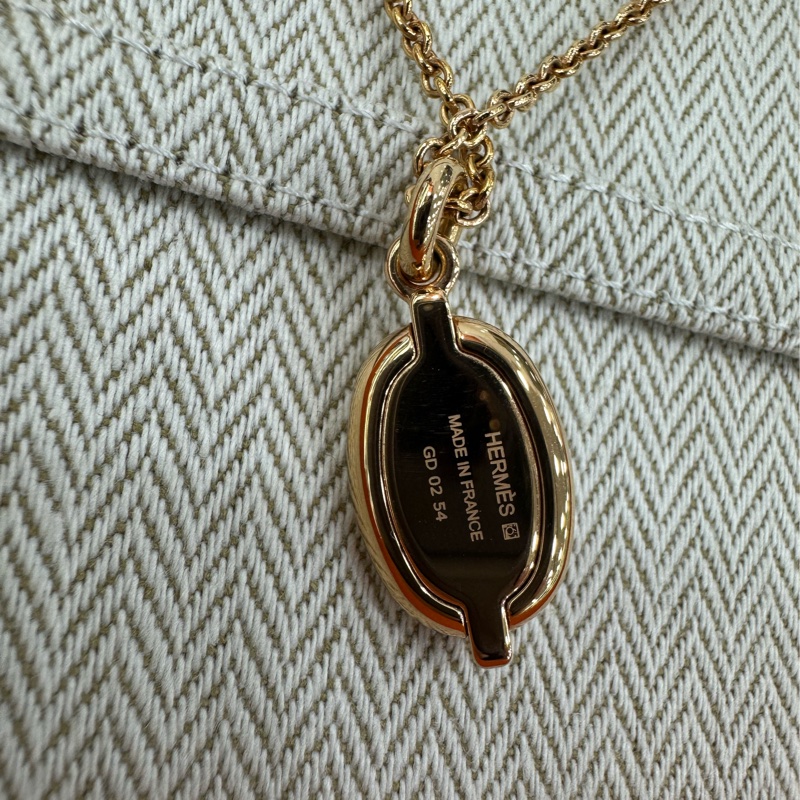Hermes mini maillon項鍊 玫瑰金白色 豬鼻子項鍊 兩種長度可以調整 實物很有質感的-5
