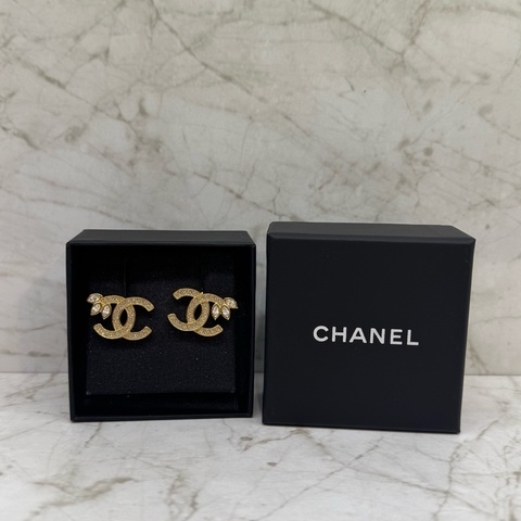 CHANEL 雙CLOGO耳環/金