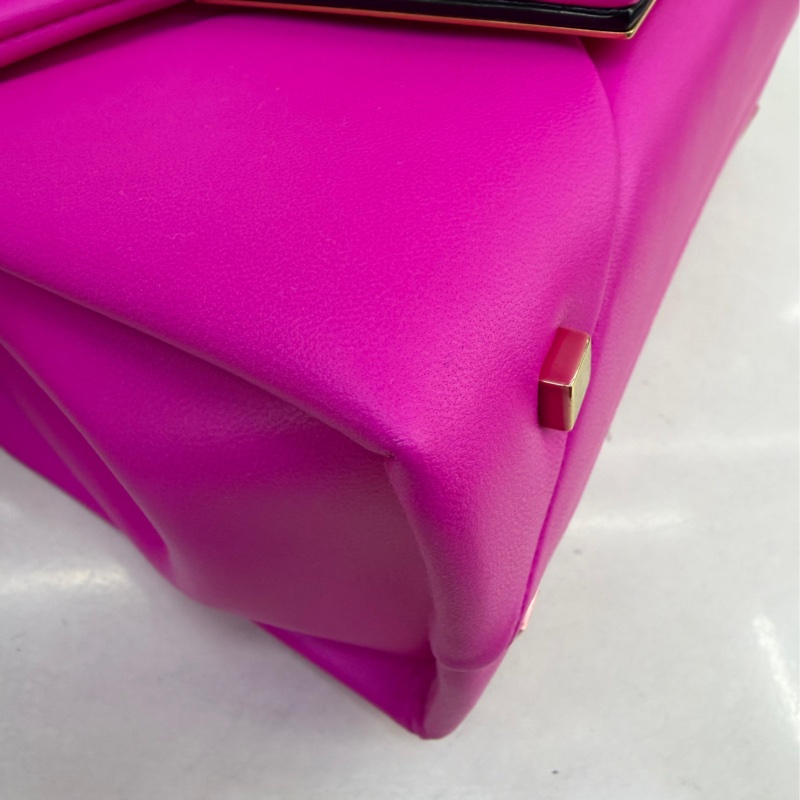 Valentino Garavani Leather bag-1