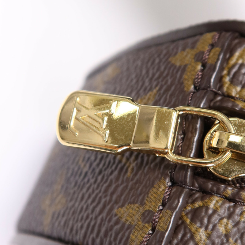 LOUIS VUITTON Animogram Wallet on chain金扣鏈帶肩背袋-9