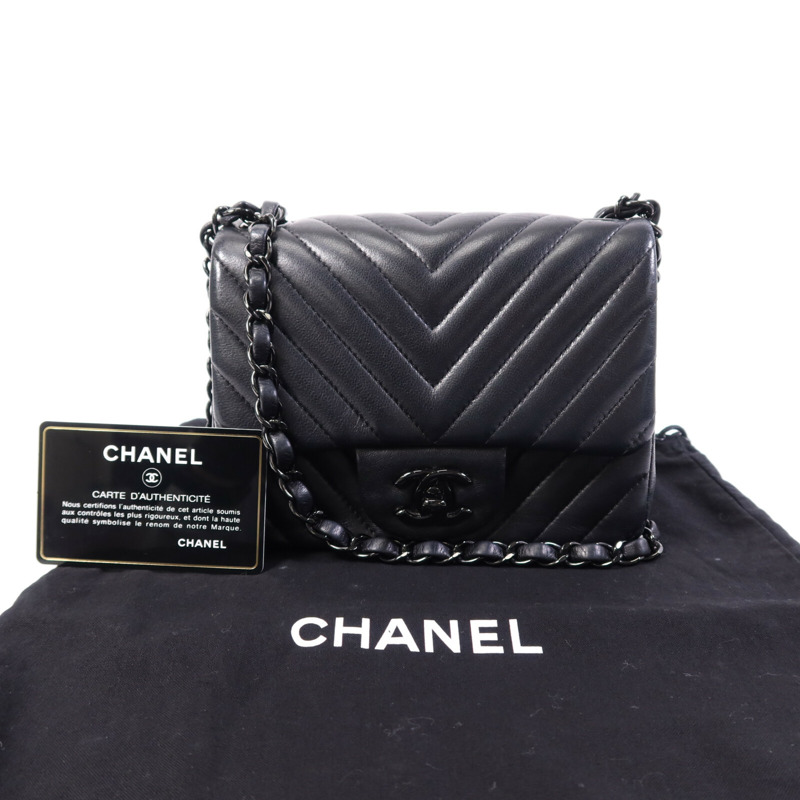 CHANEL 羊皮皮革Mini Classic 17鏈帶肩背袋-11