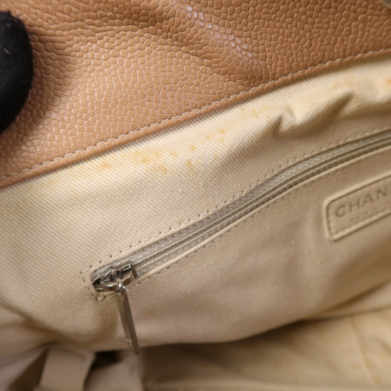 CHANEL 牛皮皮革CC Matelasse Shoulder Bag銀扣肩背袋-14