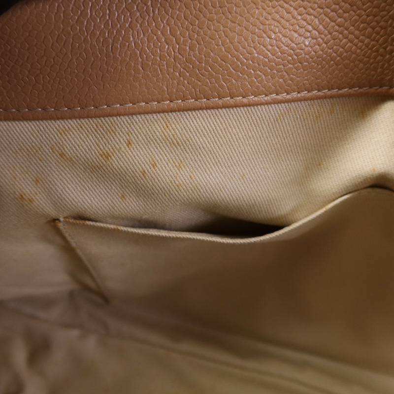 CHANEL 牛皮皮革CC Matelasse Shoulder Bag銀扣肩背袋-17