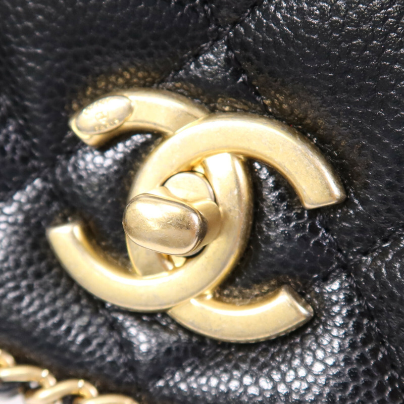 CHANEL 牛皮皮革Seasonal Matelasse金扣鏈帶肩背袋-8