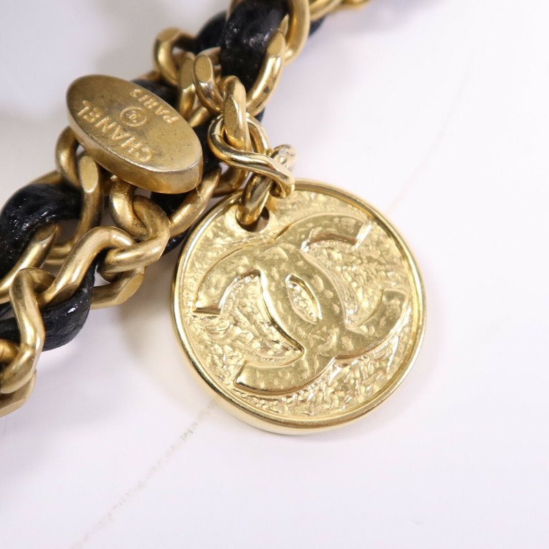 CHANEL 牛皮皮革Seasonal Matelasse金扣鏈帶肩背袋-9