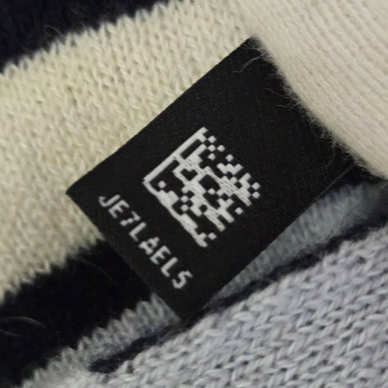 CHANEL香奈兒 經典雙C文字LOGO 羊絨圍巾-50