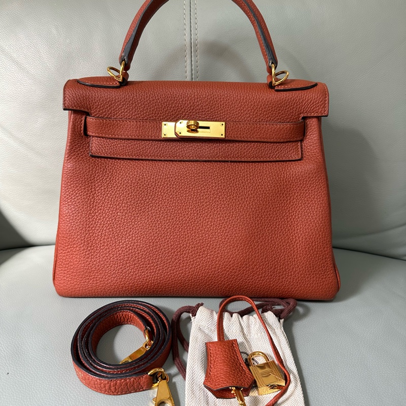 愛馬仕Kelly28 紅色金扣 A刻 保存狀態極佳,五金依舊煥亮如新,-0