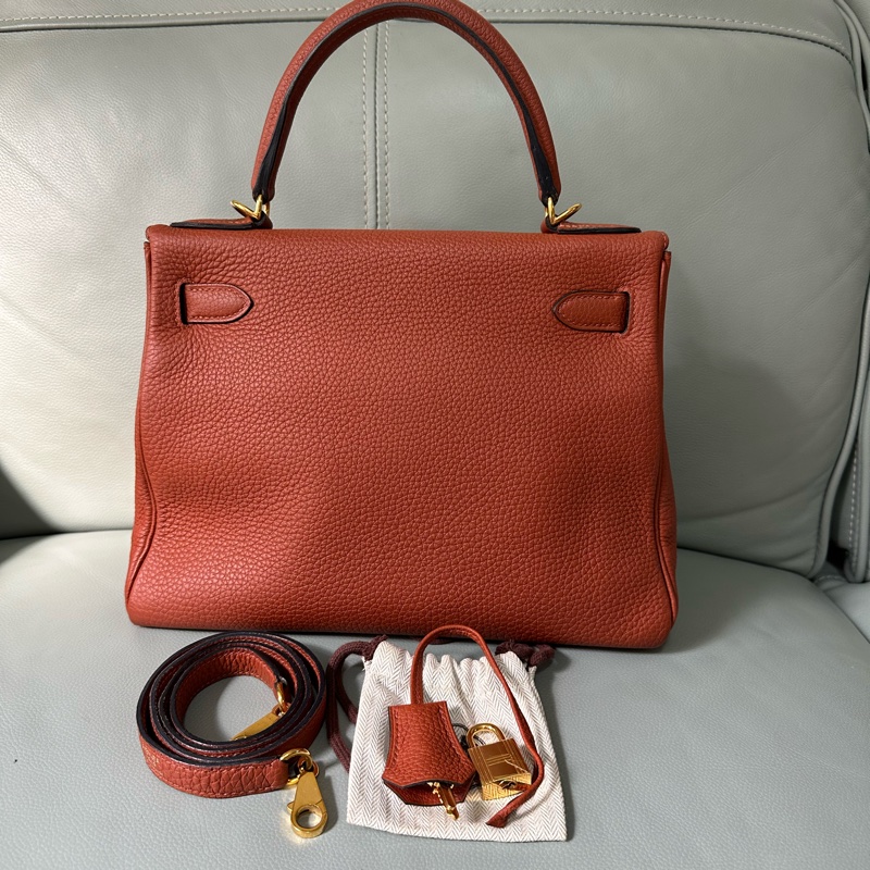 愛馬仕Kelly28 紅色金扣 A刻 保存狀態極佳,五金依舊煥亮如新,-1