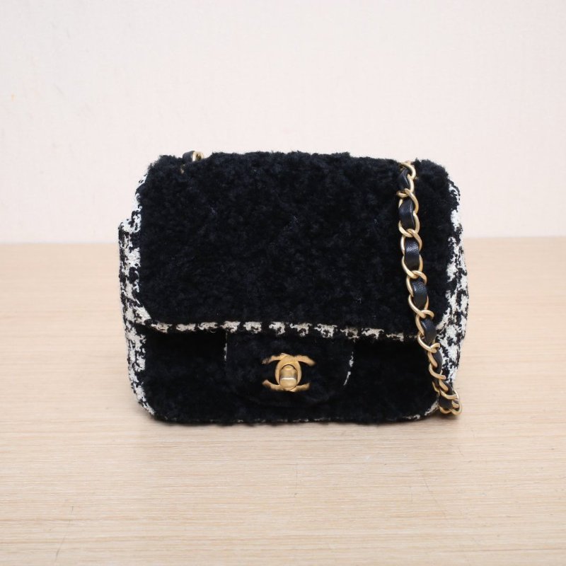 CHANEL CF口蓋包方胖子17黑白毛呢/羊羔毛30開金扣肩背包-1
