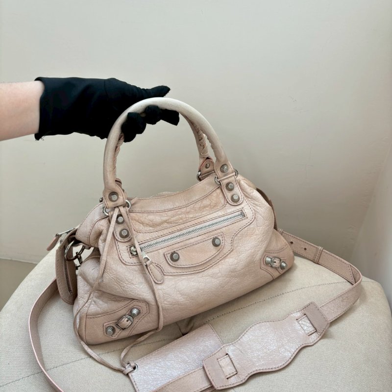 Balenciaga寶寶粉機車包-5