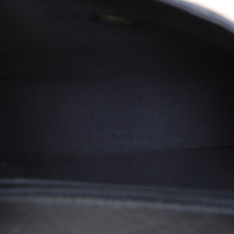 CHANEL 黑色牛皮24開金扣手柄V紋郵差包肩背包-3