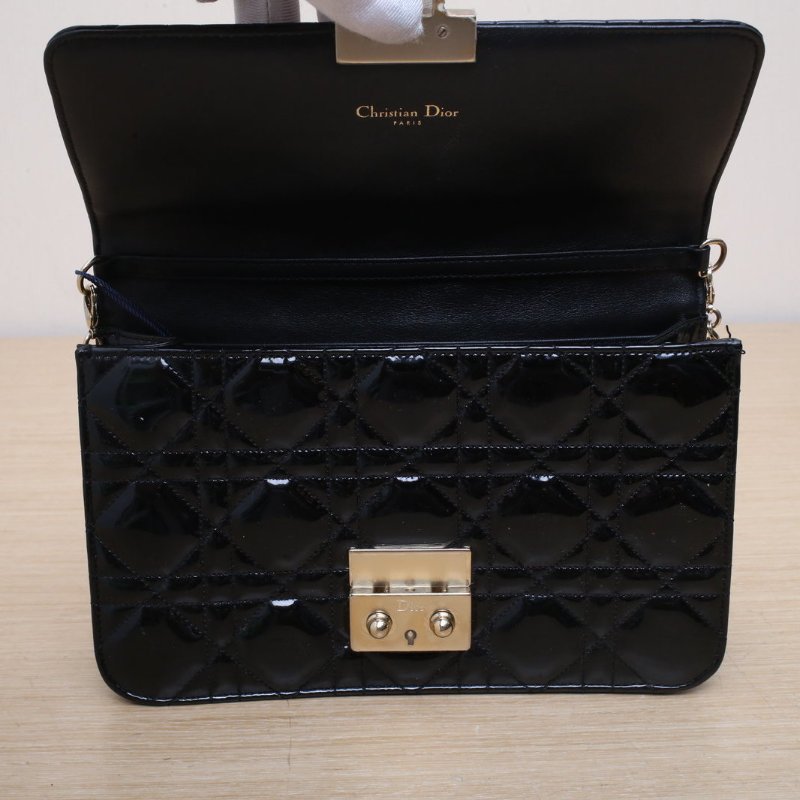 DIOR MissDior小號21黑色漆皮金扣2014肩背包-2