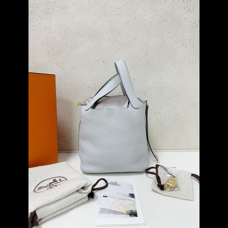 Hermes picotin 18
菜籃子18 聖杯藍 金扣-0