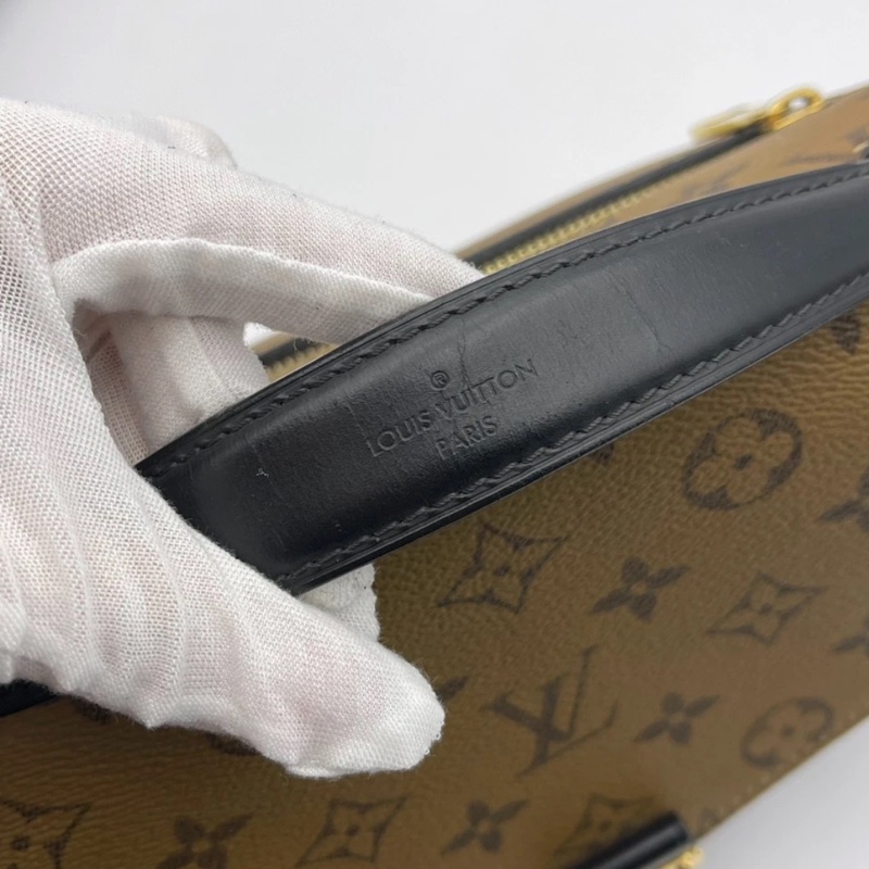 LV路易威登 Pochette Metis MM Monogram-10