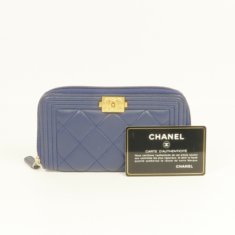 CHANEL 羊皮皮革Boy Zipped Wallet金扣錢包-16