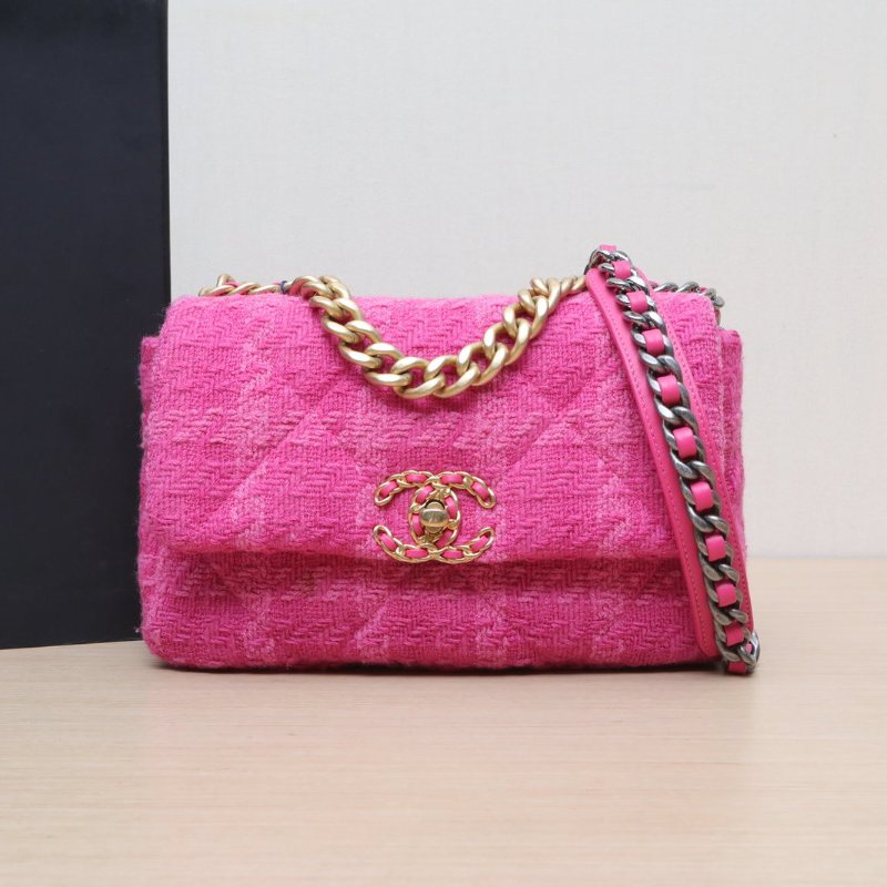 CHANEL 19BAG口蓋包小號26粉色毛呢28開金銀扣肩背包-0