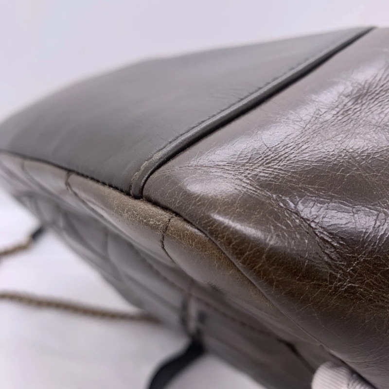 香奈兒（CHANEL）亮面小牛皮菱格紋中號手提翻蓋包-20