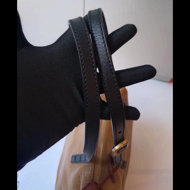 Fendi 駝+紅皮拚色皮革直式肩側包-8