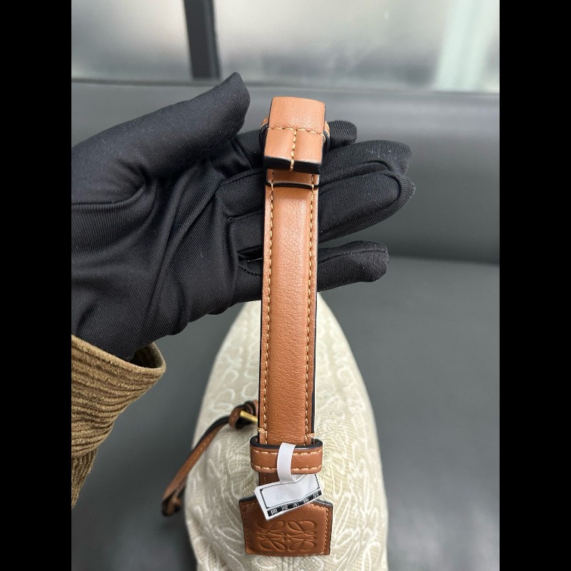 LOEWE Cubi 小號飯盒包-12