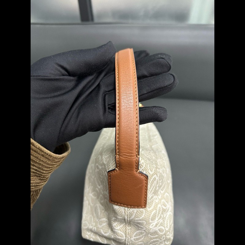 LOEWE Cubi 小號飯盒包-13