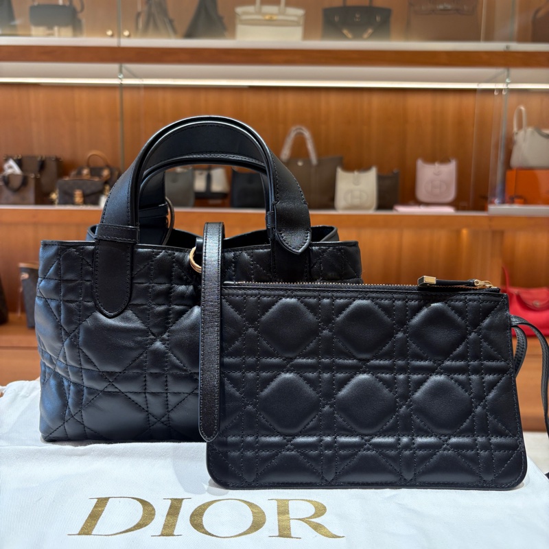 【現貨｜優雅極簡】Dior Toujours 小號手提包｜黑色籐格紋小牛皮｜附同色拉鍊內袋｜精緻百搭輕精品之選-7