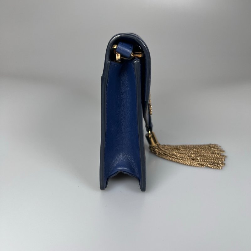 MIUMIU 藍皮革金扣流蘇-2