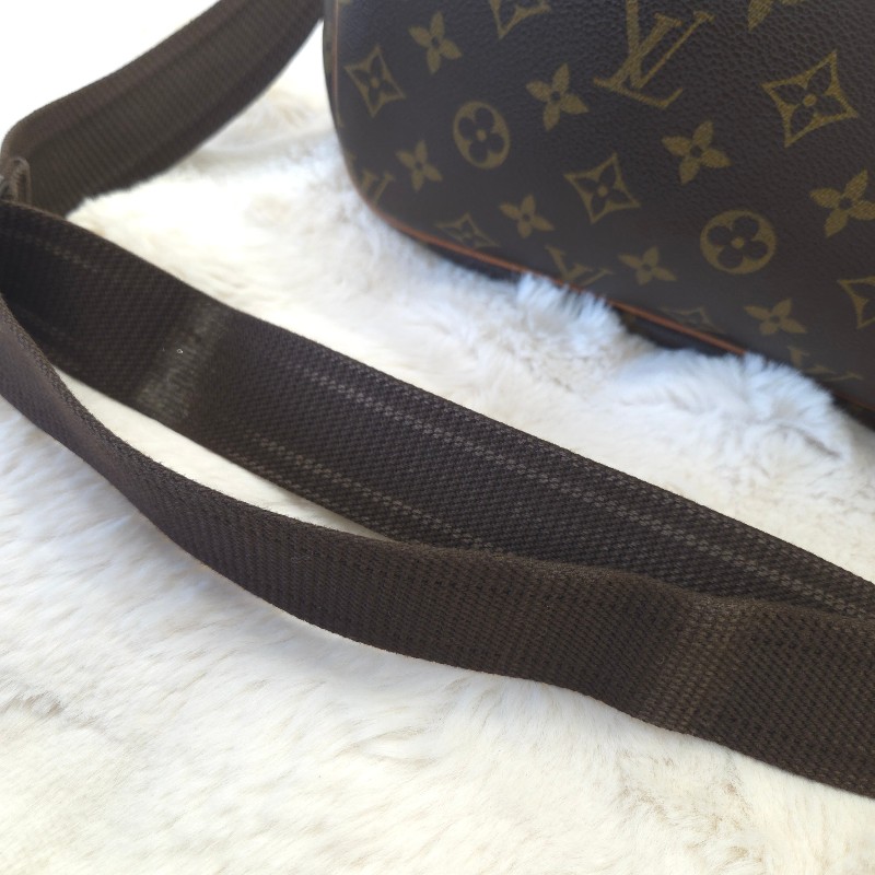 Louis Vuitton Reporter
PM 老花雙層斜背包 記者包-21