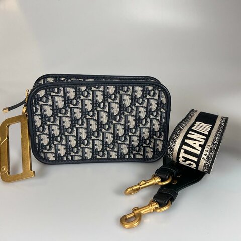 DIOR 老花大D扣相機包
