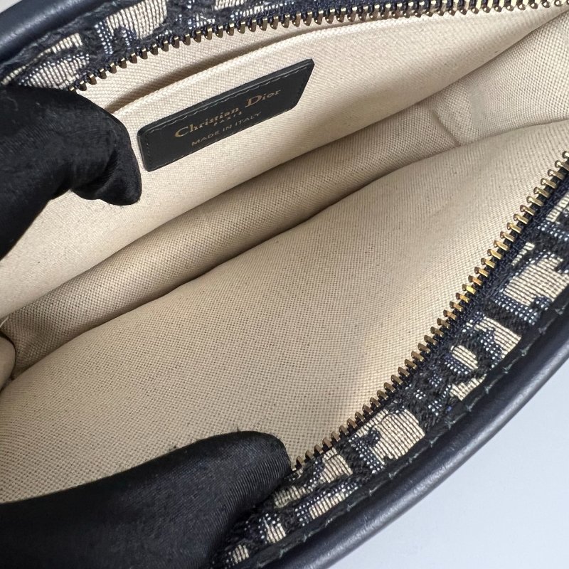 DIOR 老花大D扣相機包-5