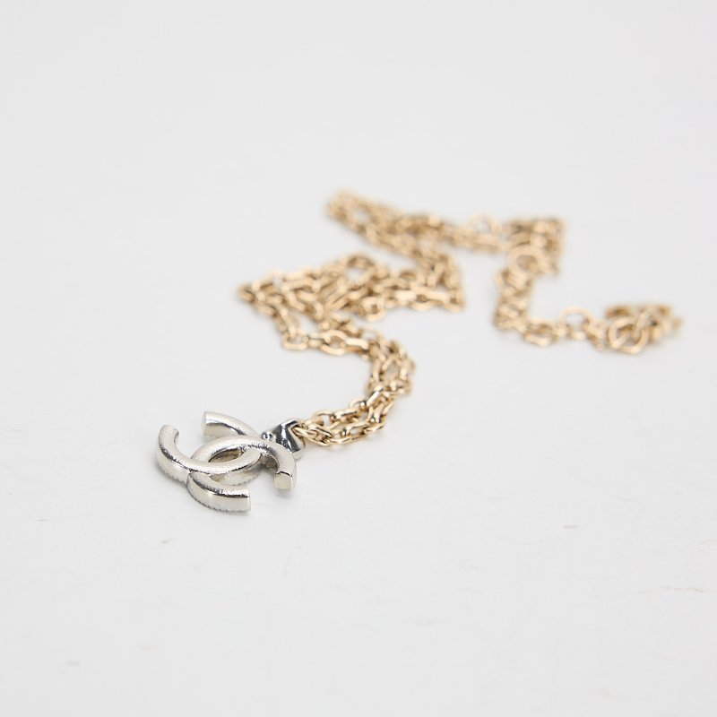 二手Chanel 25V 水鑽雙C項鍊-2