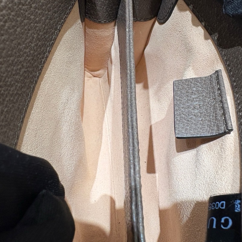 【現貨|復古風潮】Gucci Ophidia GG Mini 老花鏈條包|經典紅綠織帶 × 金鍊條肩背包|義式小方包推薦-3