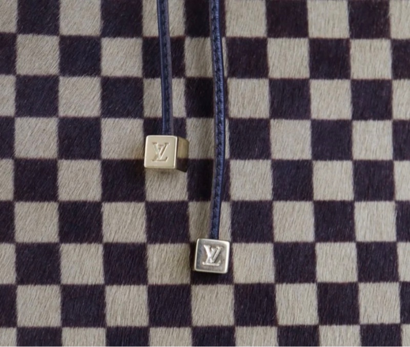 「JL精品代購」 9新 LV棋盤格馬毛菜籃子手拎包-9