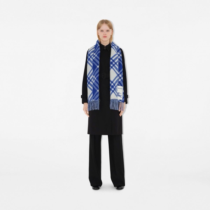 Burberry 羊絨100%藍色格紋流蘇圍巾-0