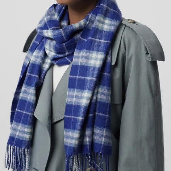 Burberry 羊絨100%藍色格紋流蘇圍巾-2