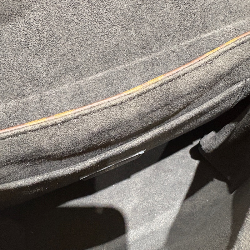 【現貨|鎖住你的品味】Louis Vuitton Locky BB|Monogram 經典老花 × 大鎖造型磁扣|斜背&手提雙用包-3