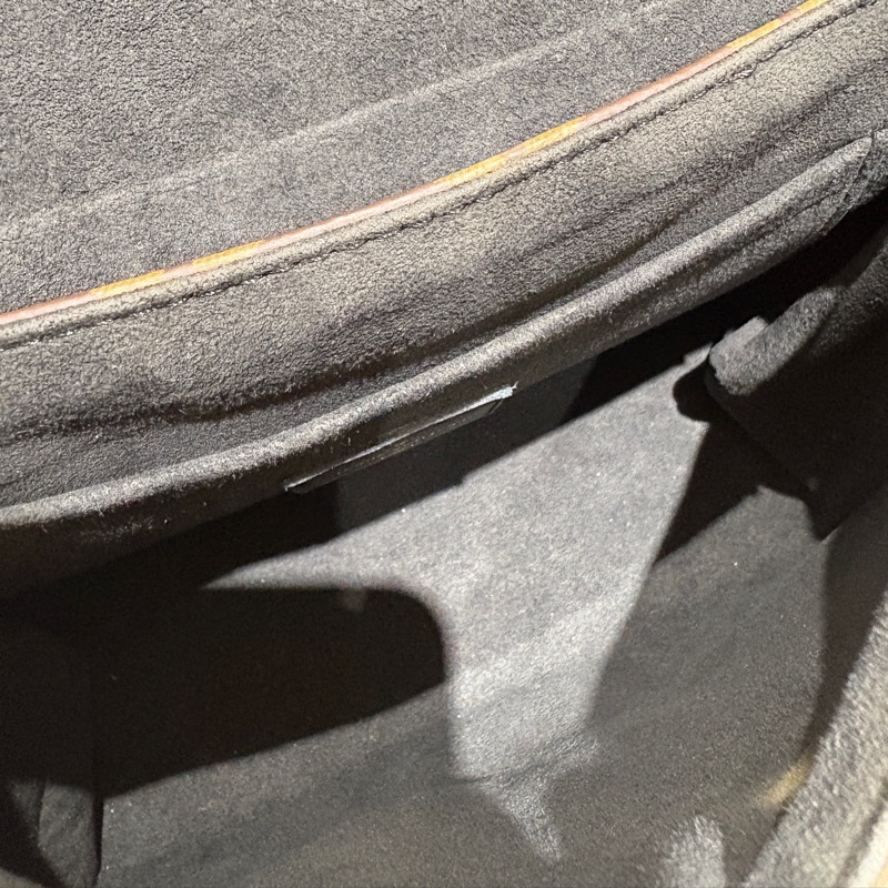 【現貨|鎖住你的品味】Louis Vuitton Locky BB|Monogram 經典老花 × 大鎖造型磁扣|斜背&手提雙用包-9