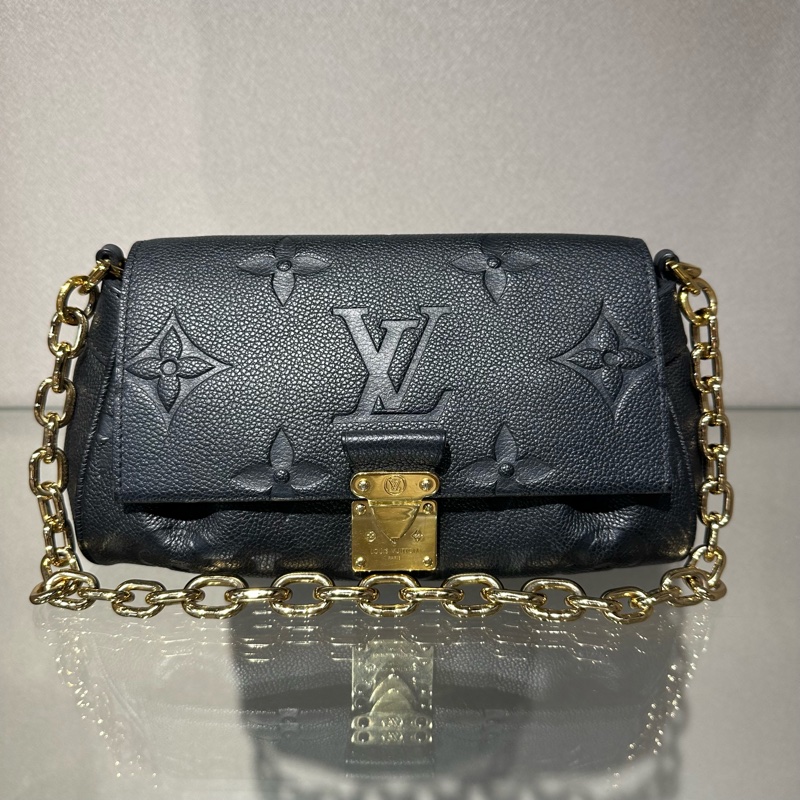 LOUIS VUITTON Favorite 经典老花 饺子包腋下包单肩包-0