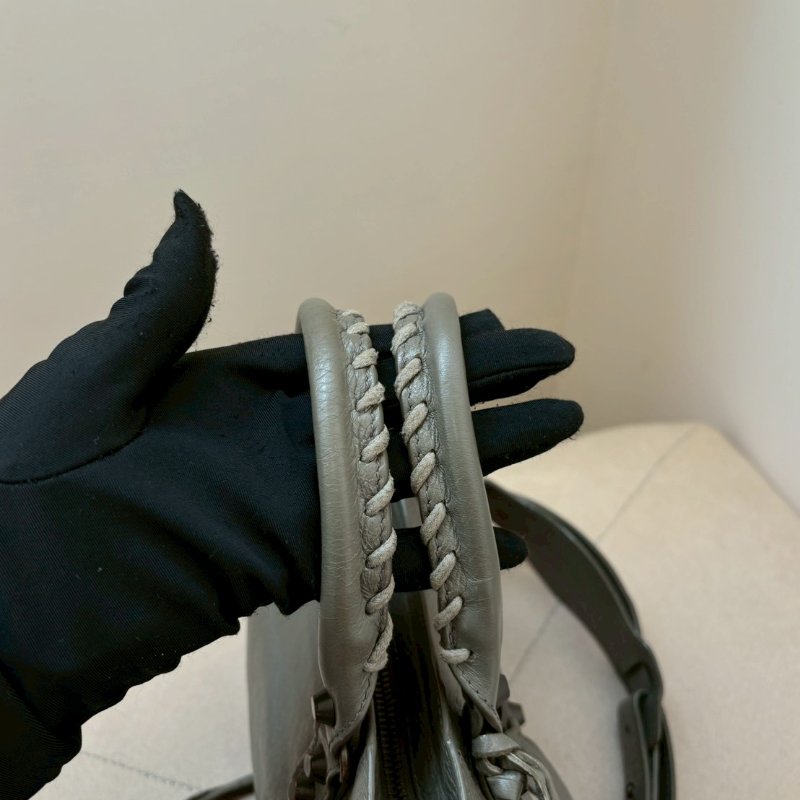 Balenciaga mini機車包-10