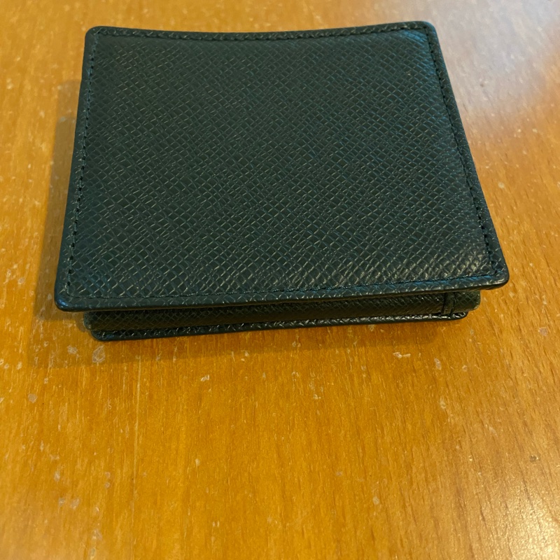 LV 精典零錢包-3