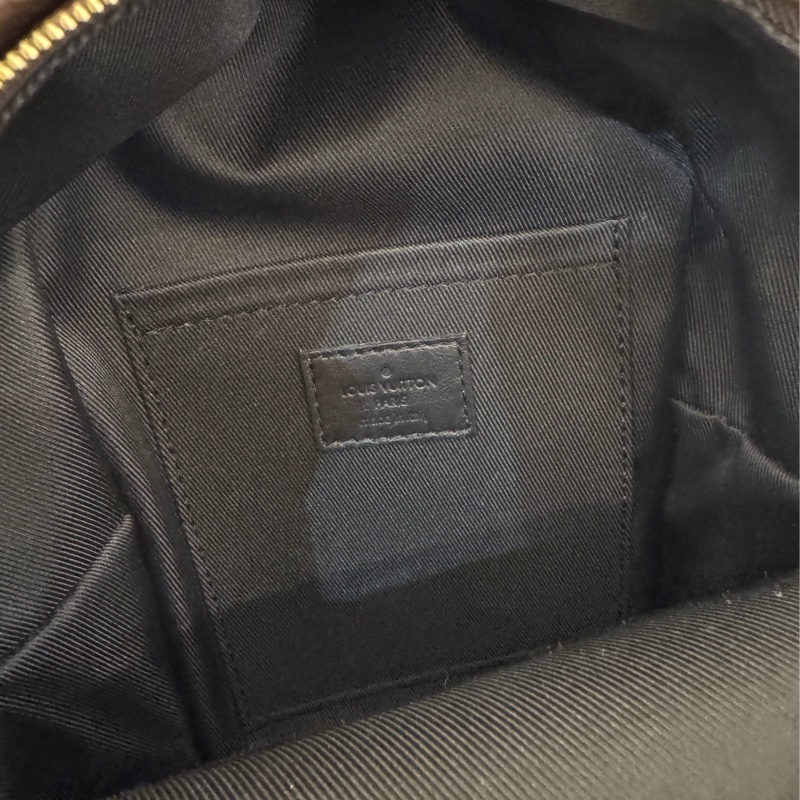 LV花紋mini後背包 超可愛😻-11