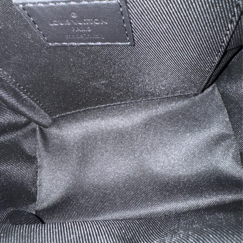 LV花紋mini後背包 超可愛😻-14