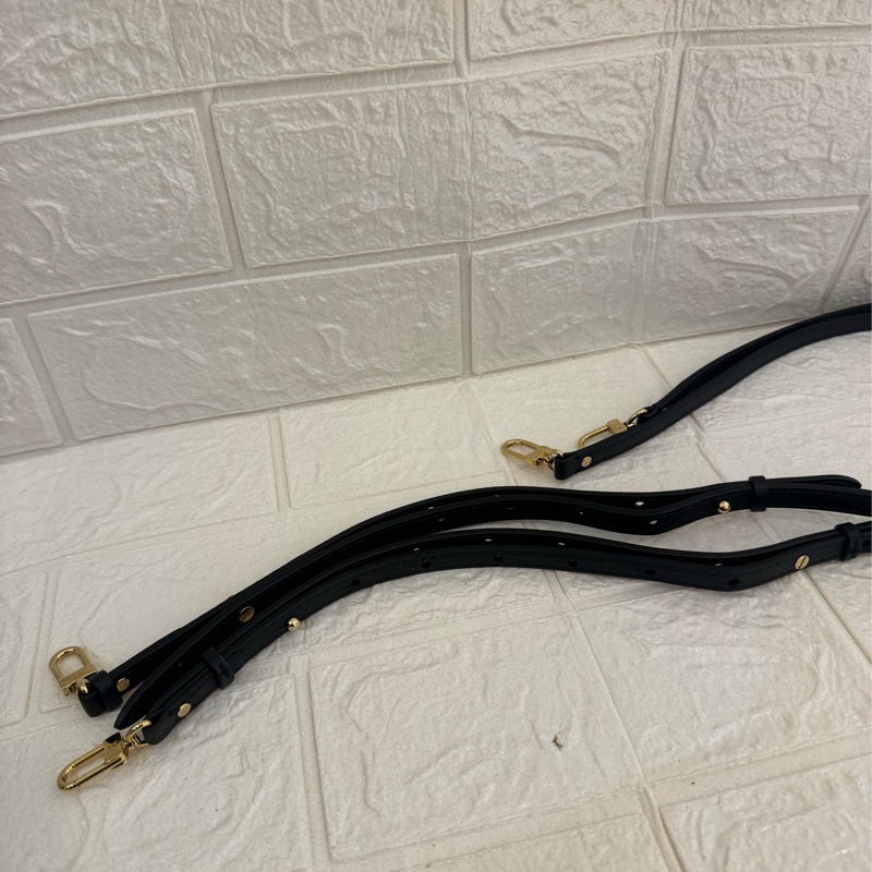 LV花紋mini後背包 超可愛😻-22