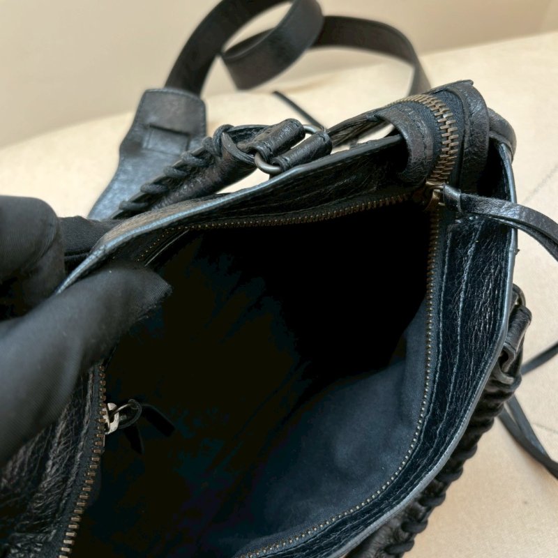 Balenciaga mini機車包-16