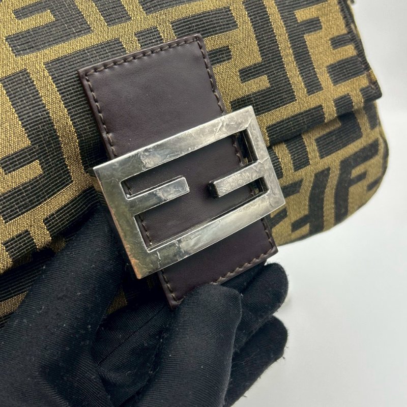 Fendi mini老花法棍-3