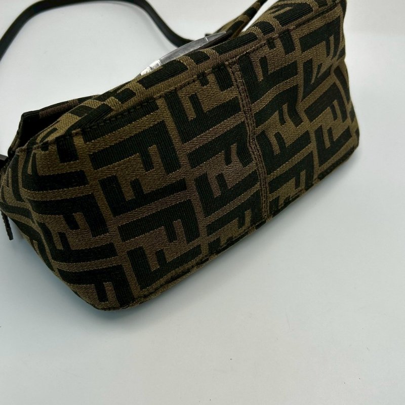 Fendi mini老花法棍-18