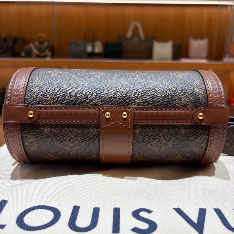【台中現貨+限量款】Louis Vuitton Papillon Trunk 圓筒包|老花經典|復古旅行箱靈感|雙背帶設計-1