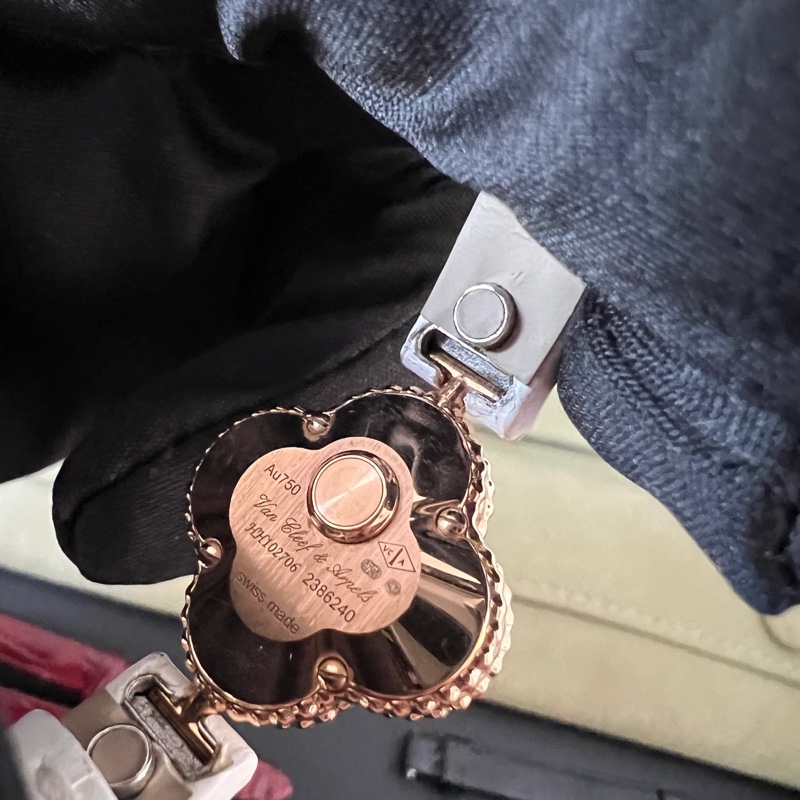 ✨VCA 梵克雅寶 石英機芯 手錶 有保卡替換錶帶 秒殺價🤍-5