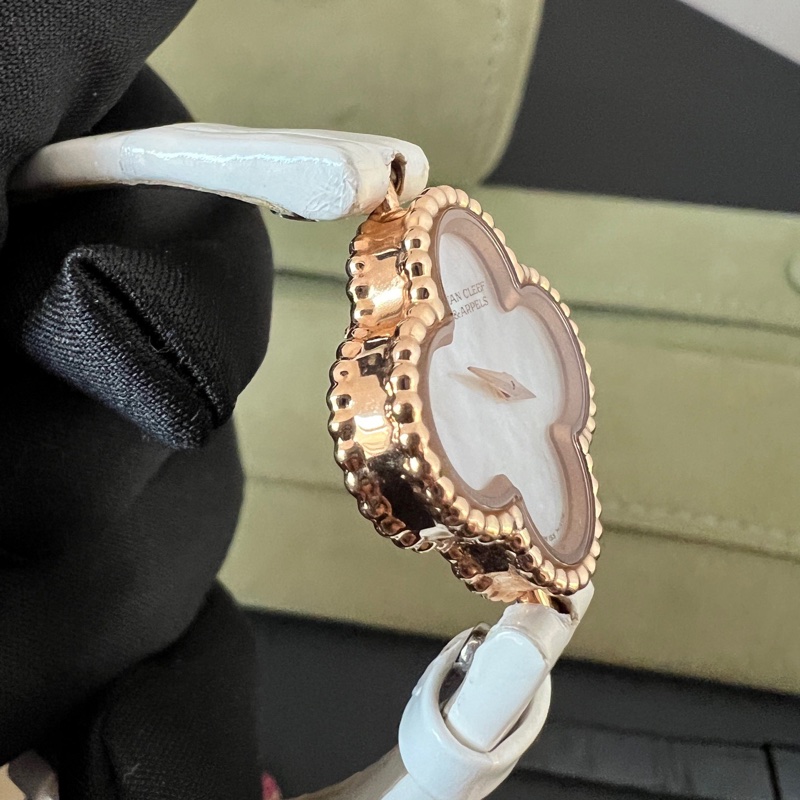 ✨VCA 梵克雅寶 石英機芯 手錶 有保卡替換錶帶 秒殺價🤍-6